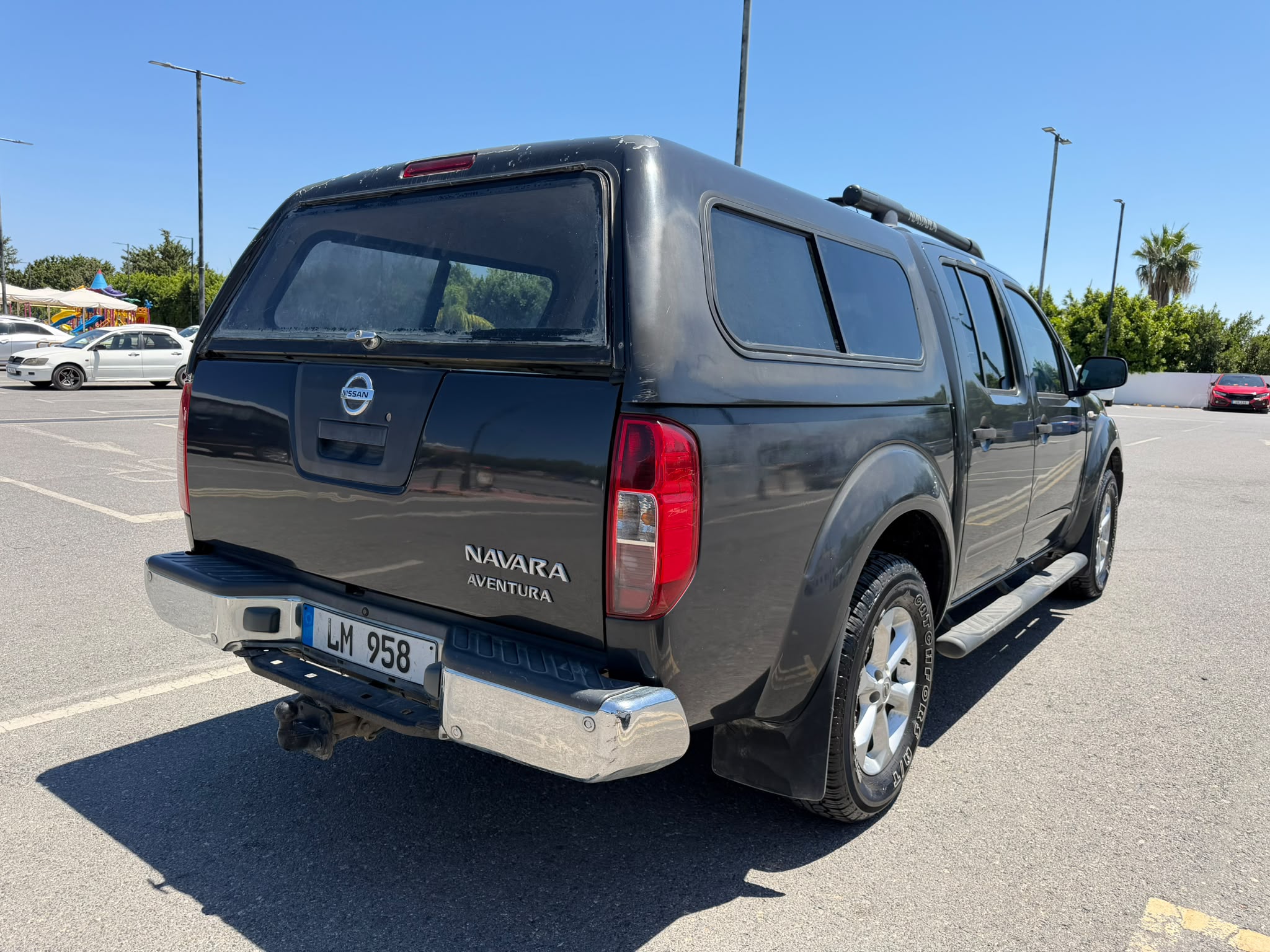 NISSAN NAVARA
