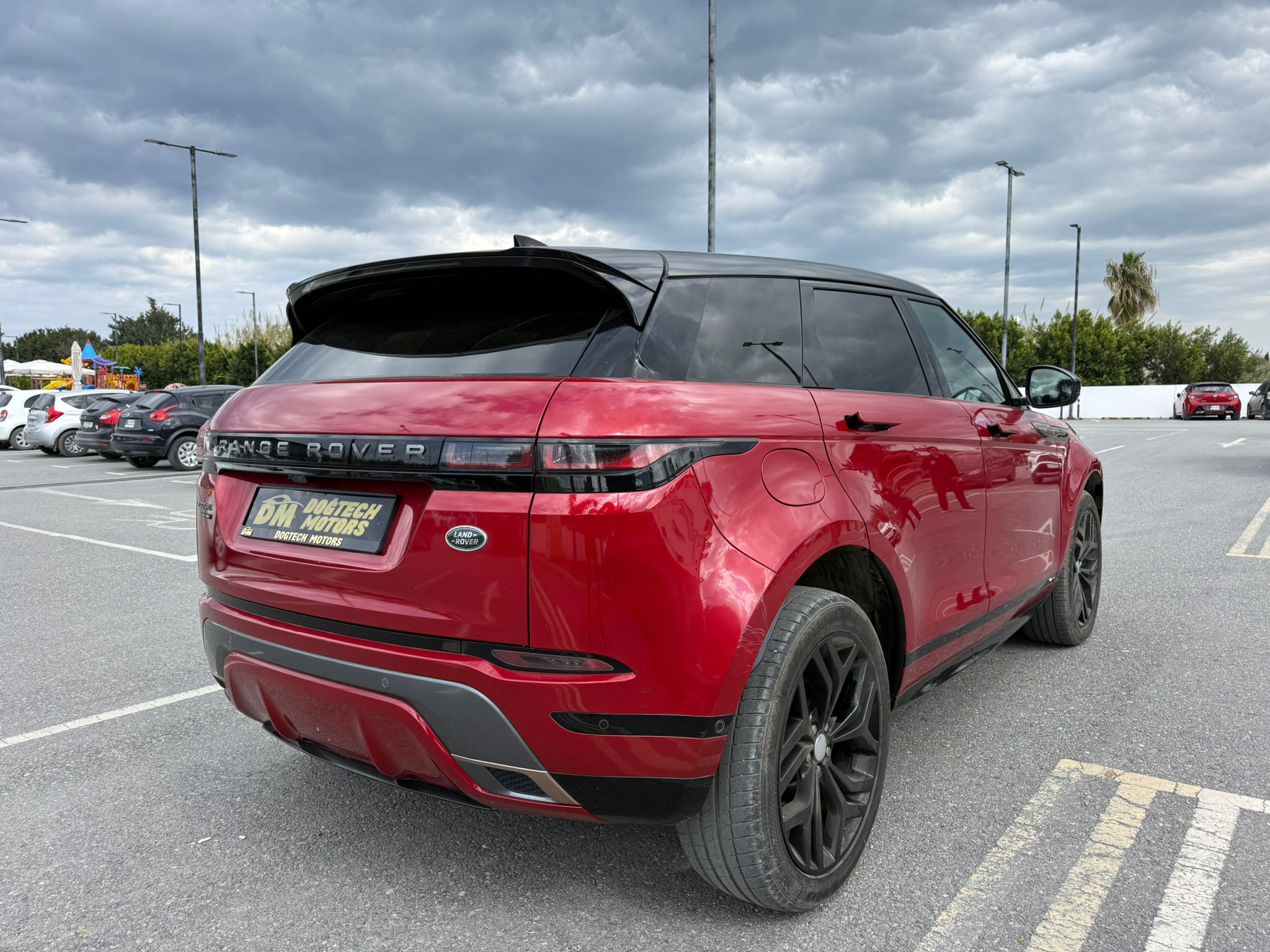 RANGE ROVER EVOQUE R-DYNAMIC