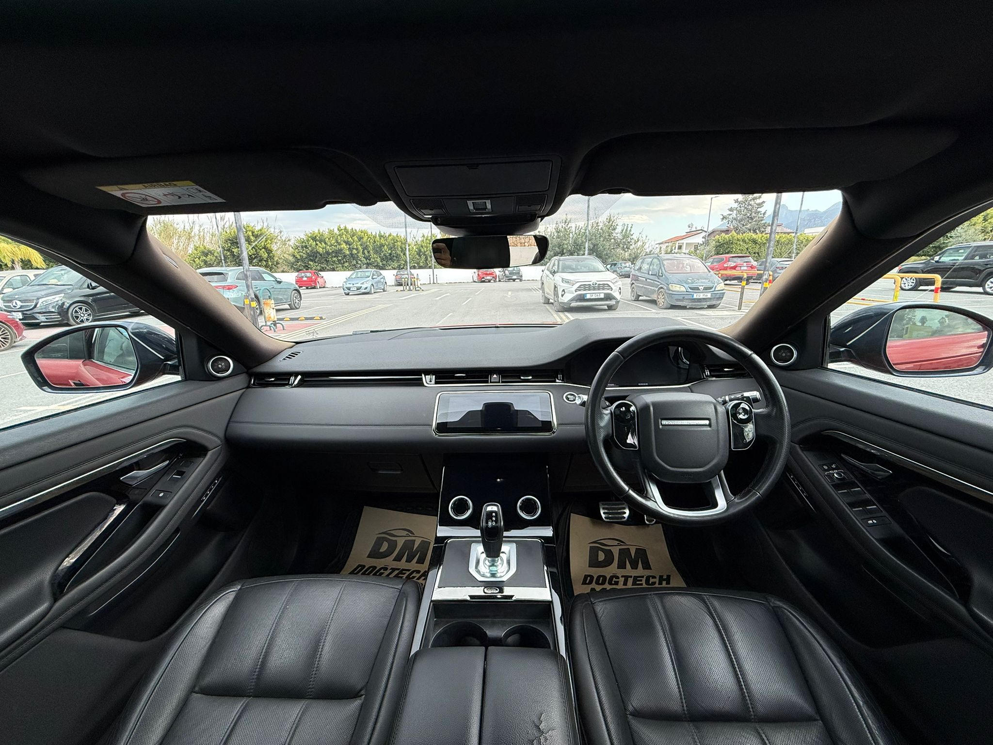 RANGE ROVER EVOQUE R-DYNAMIC