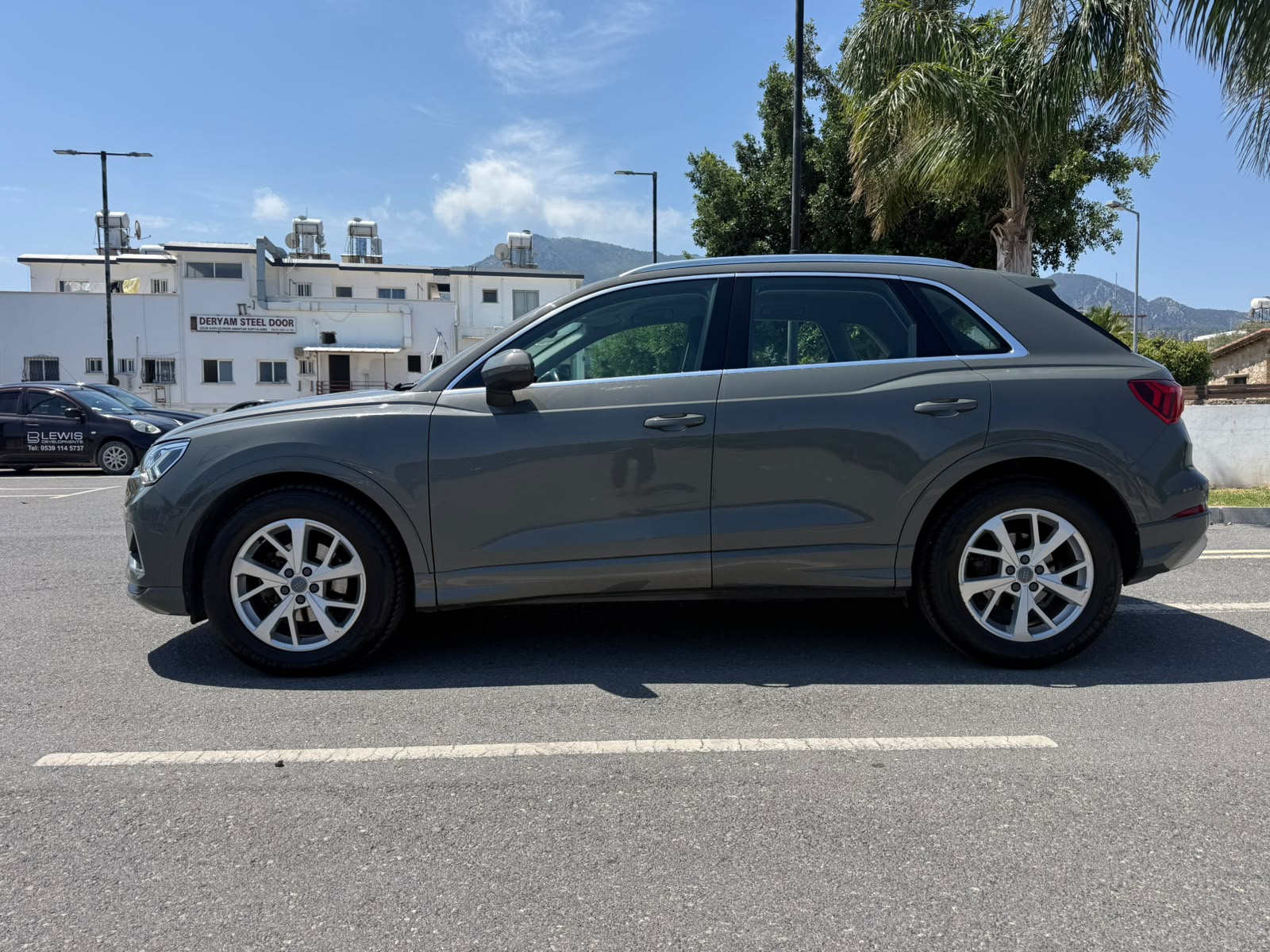 AUDI Q3 QUATTRO