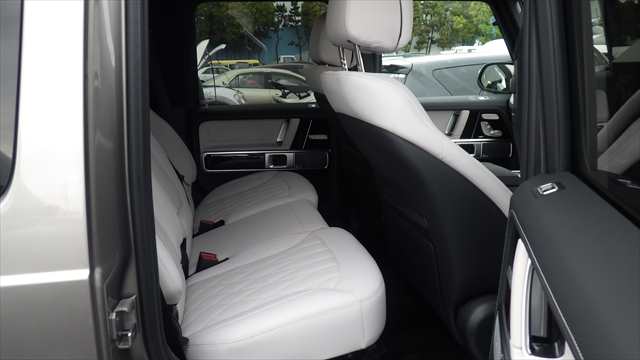 MERCEDES G450D AMG PREMIUM PLUS