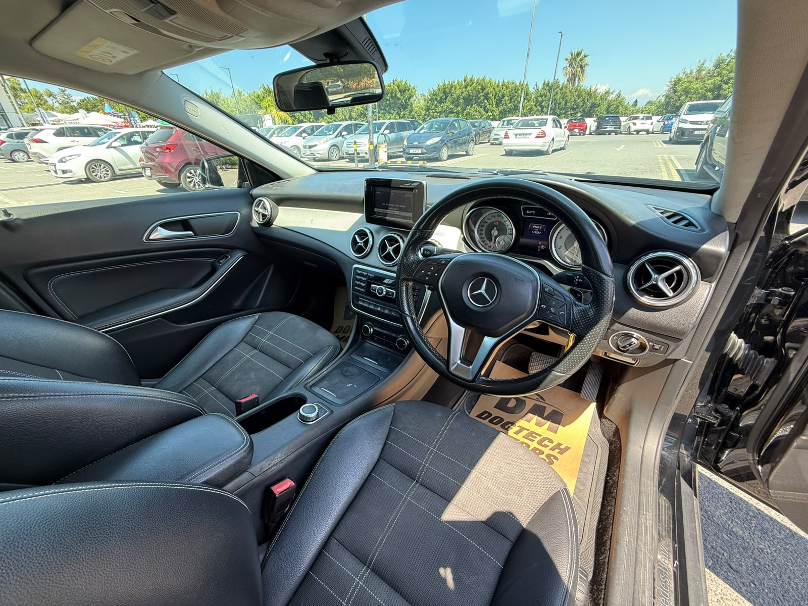 MERCEDES GLA 200