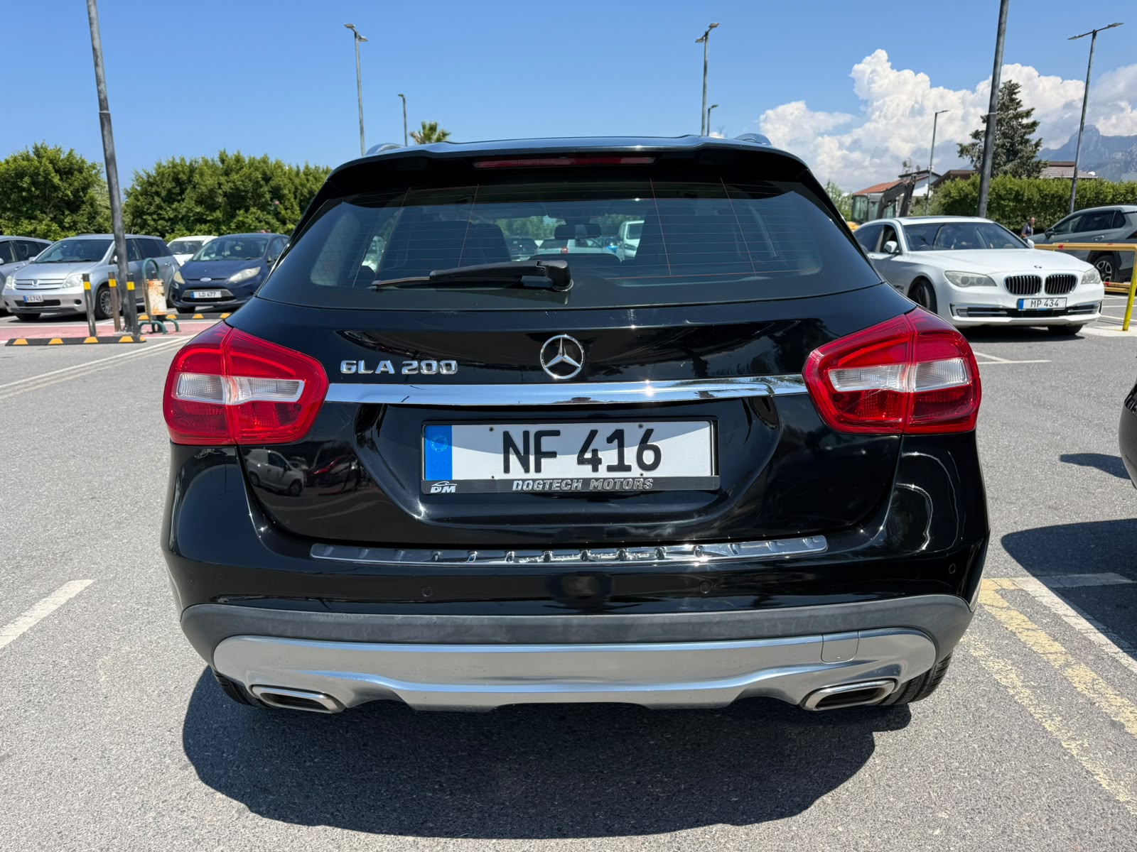 MERCEDES GLA 200