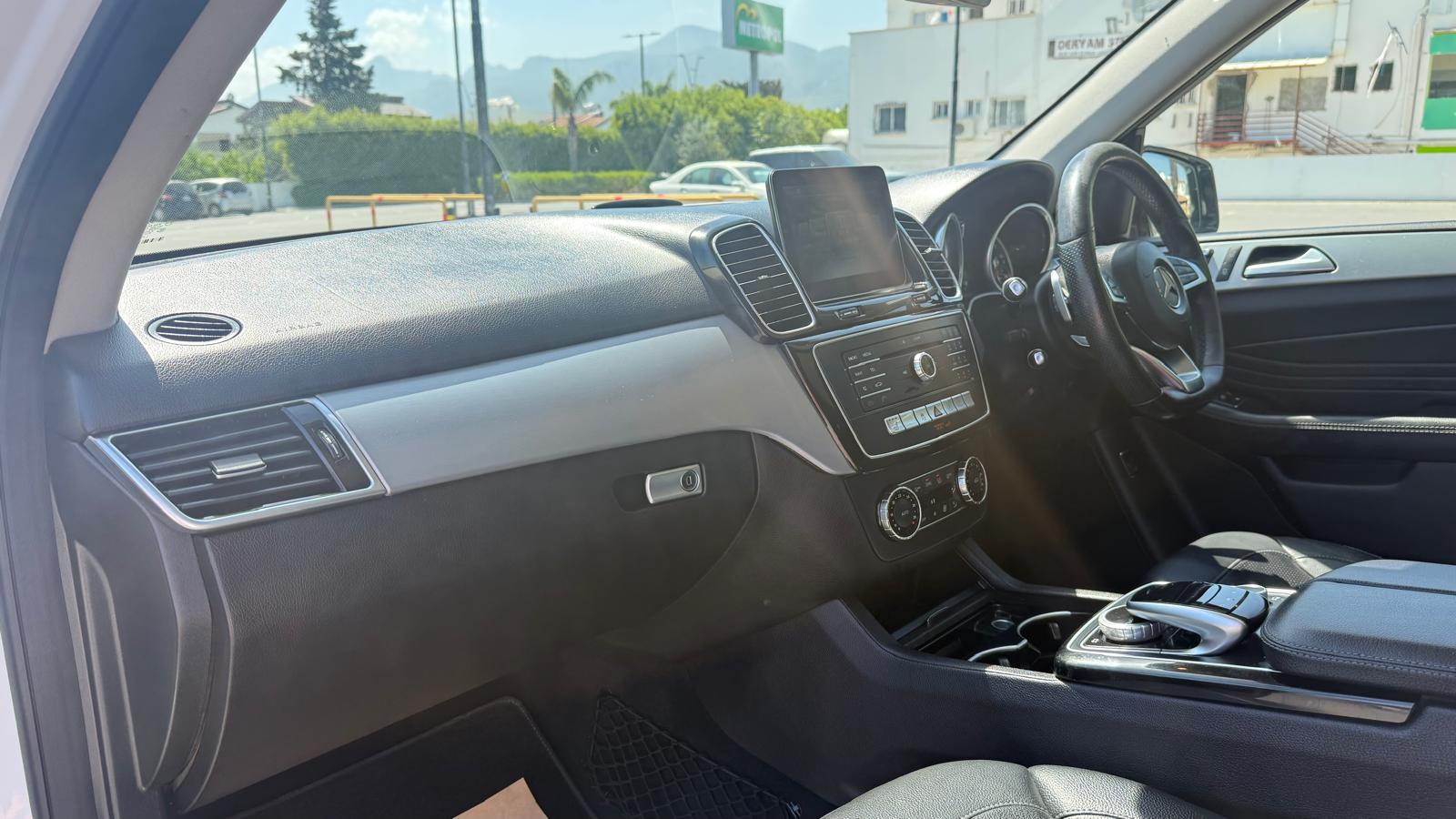 MERCEDES GLE 250D AMG PREMIUM