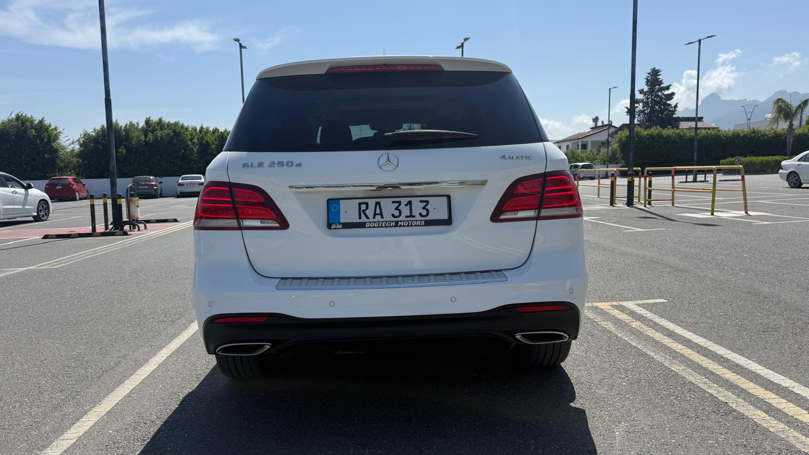 MERCEDES GLE 250D AMG PREMIUM