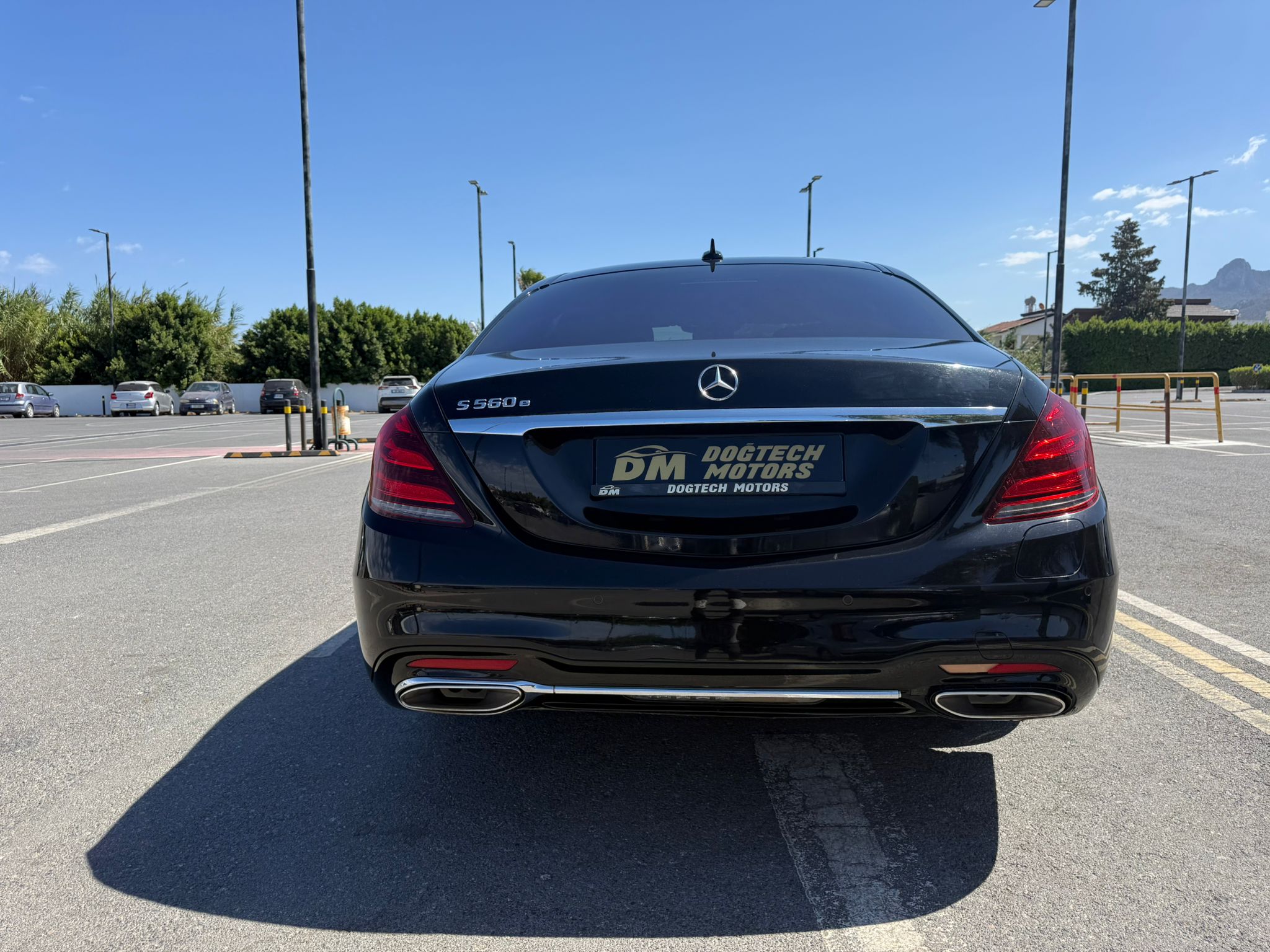 MERCEDES S560 AMG PREMIUM