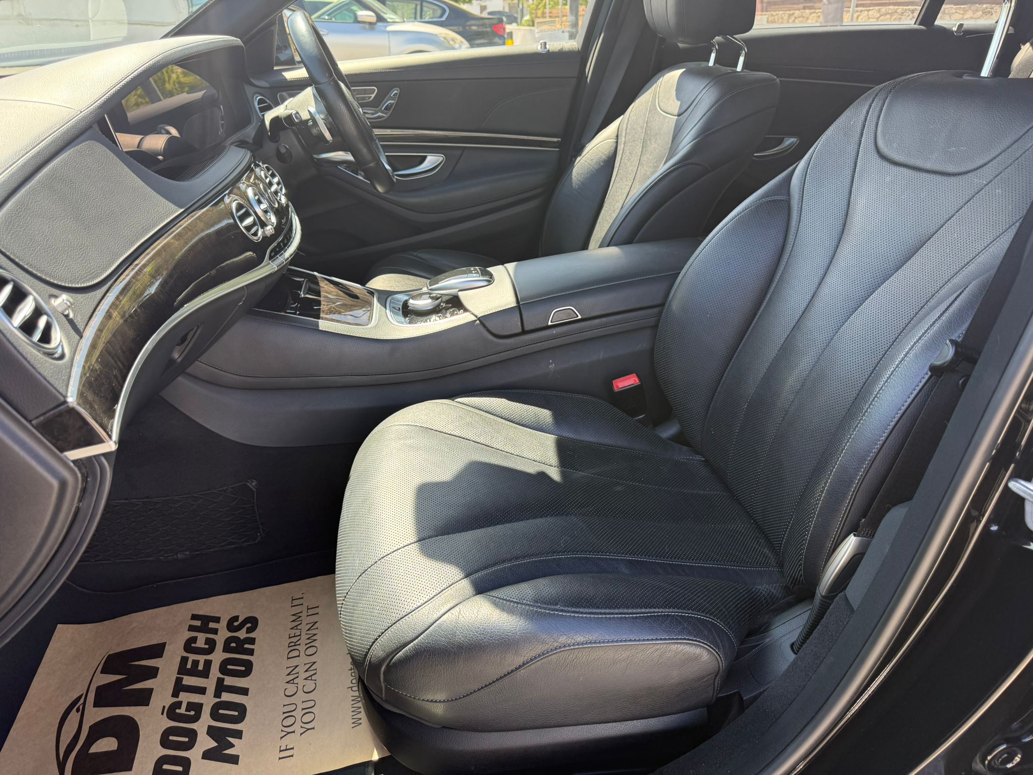 MERCEDES S560 AMG PREMIUM