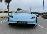 PORSCHE TAYCAN 4S