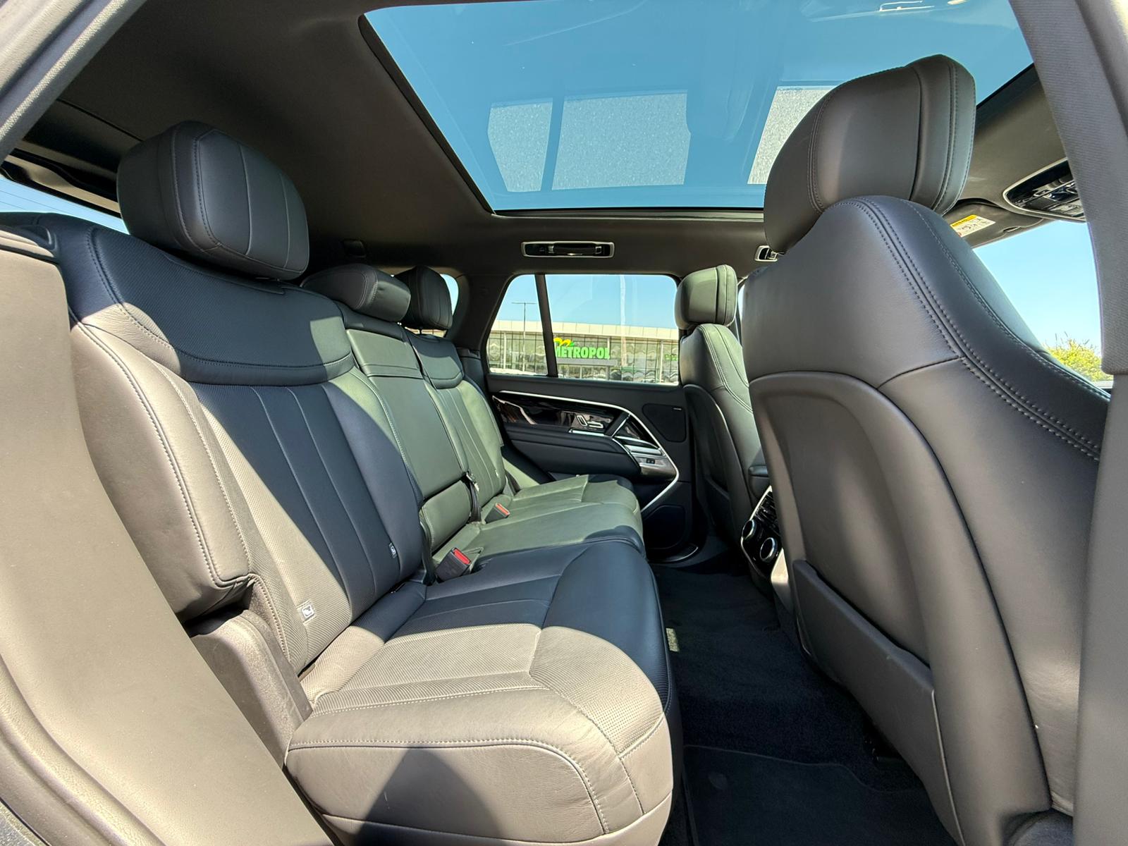 RANGE ROVER VOQUE P440