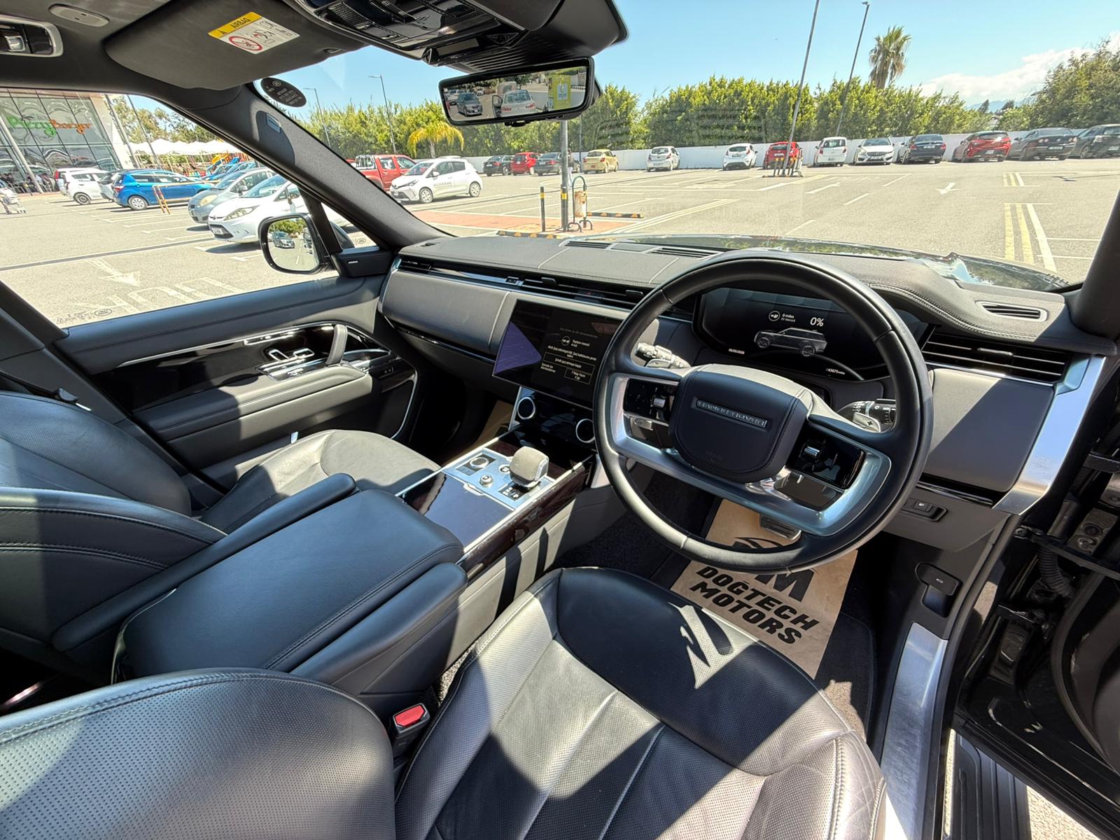 RANGE ROVER VOQUE P440