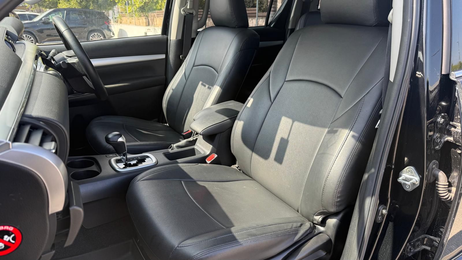 TOYOTA HILUX PIKUP