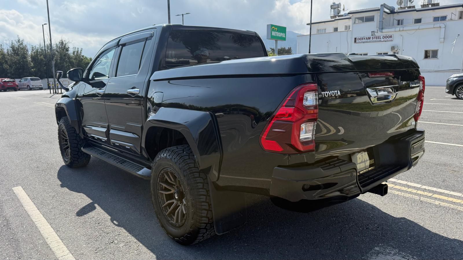 TOYOTA HILUX PIKUP