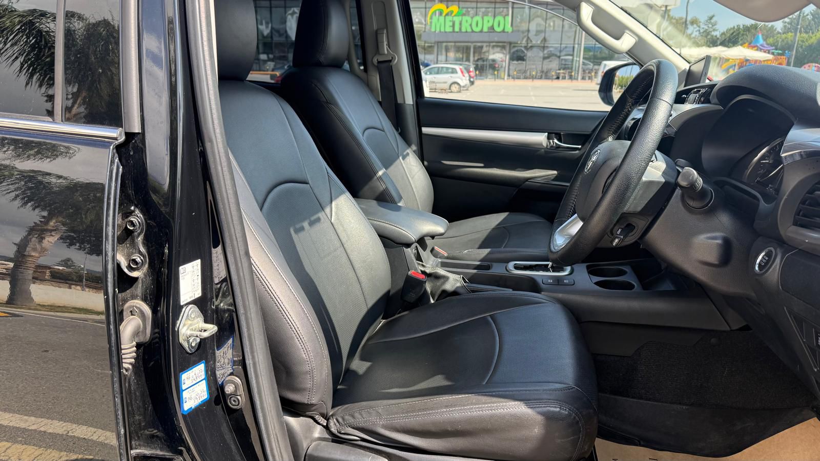 TOYOTA HILUX PIKUP