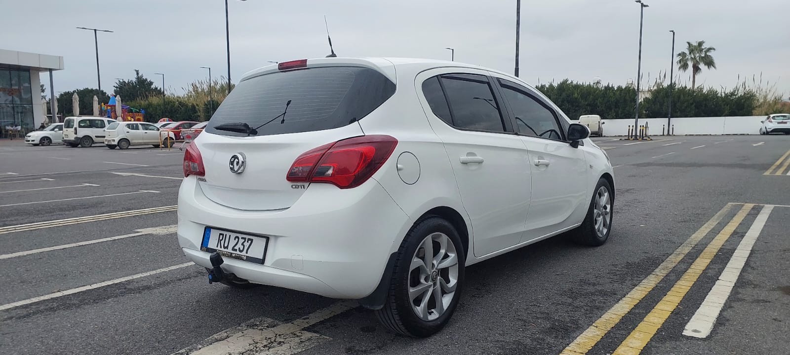 VAUXHAL CORSA