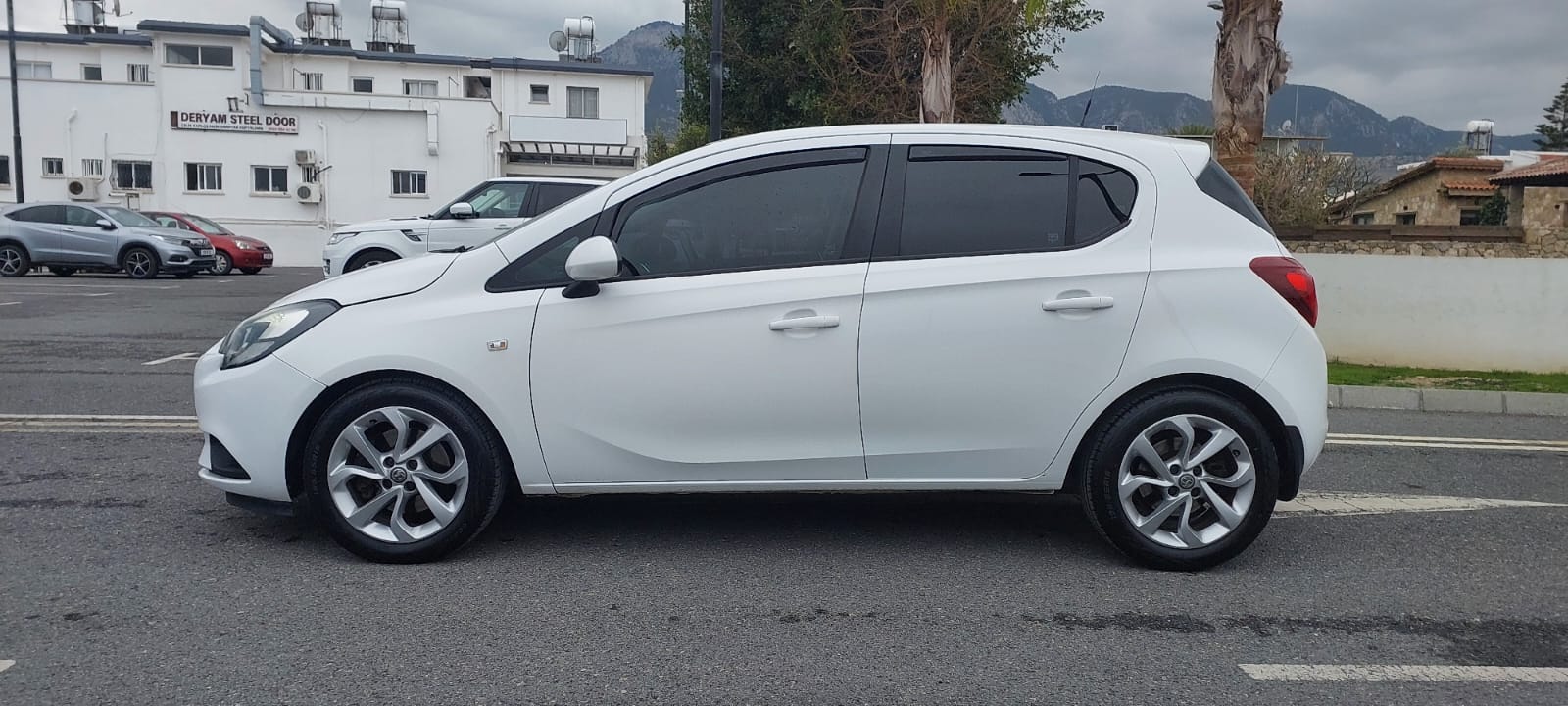 VAUXHAL CORSA