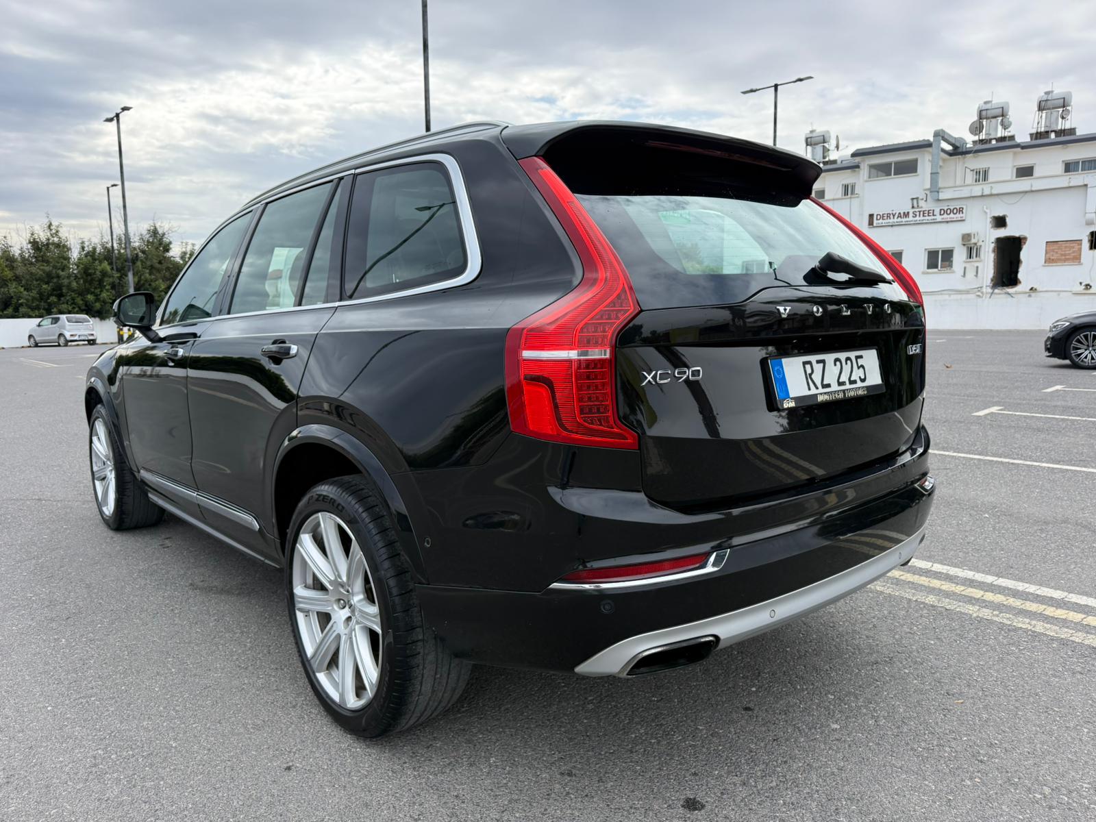 VOLVO XC 90 INSCRIPTION