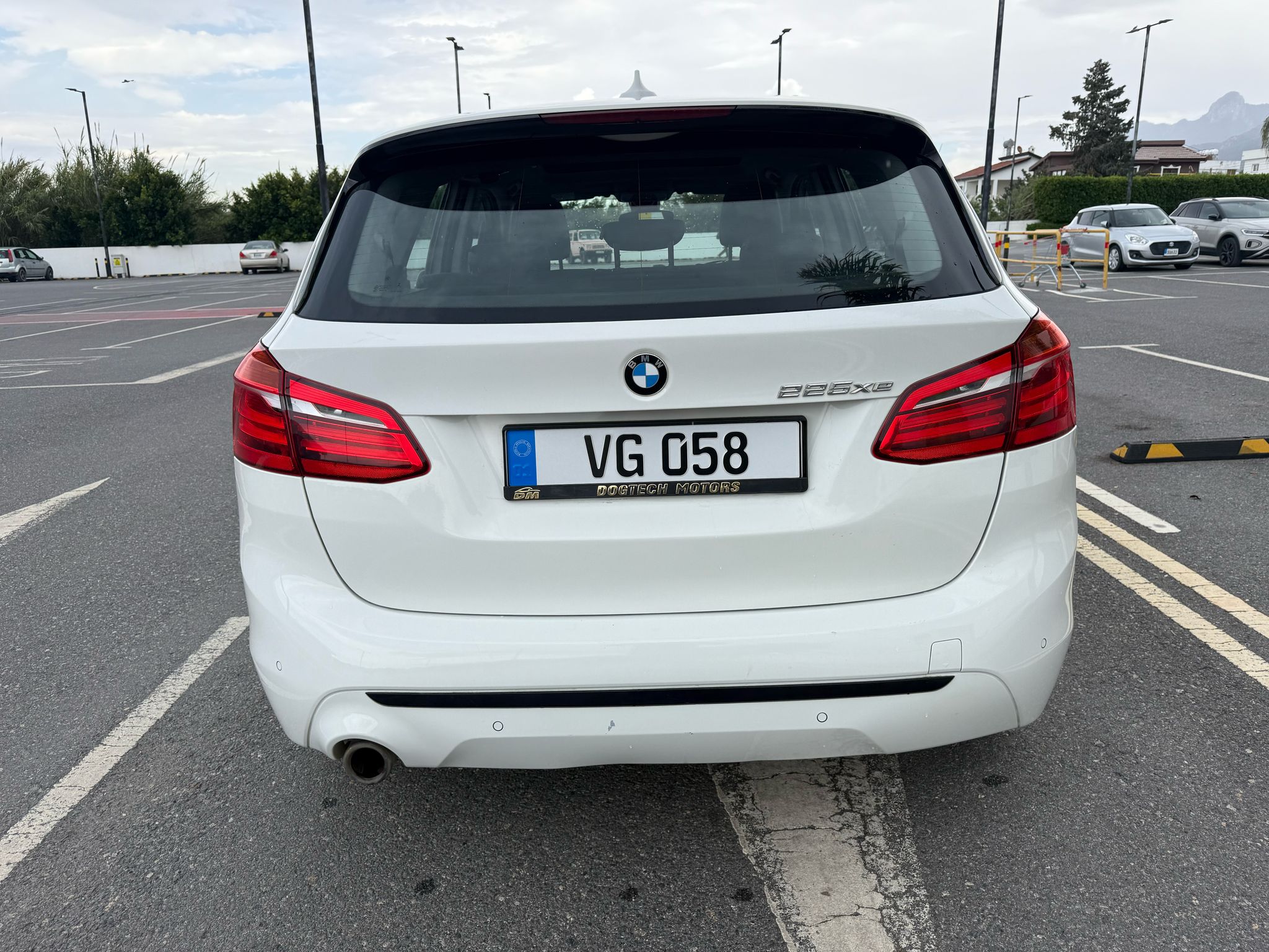 BMW 225 XE