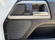 LAND ROVER DEFENDER D240 SE